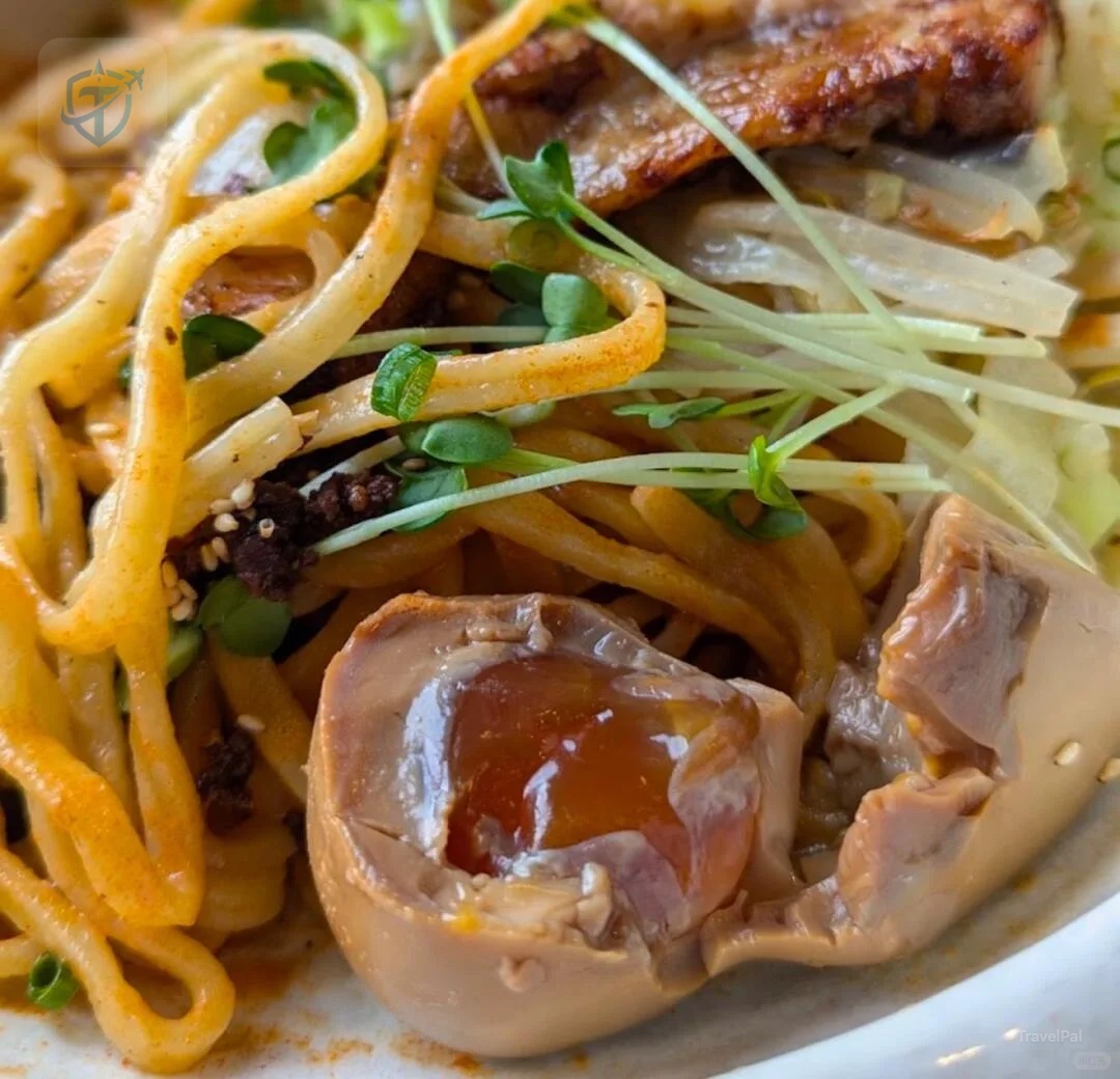 Fresh-noodle yakisoba with pork and fried yuba at Akinoya in Nikko