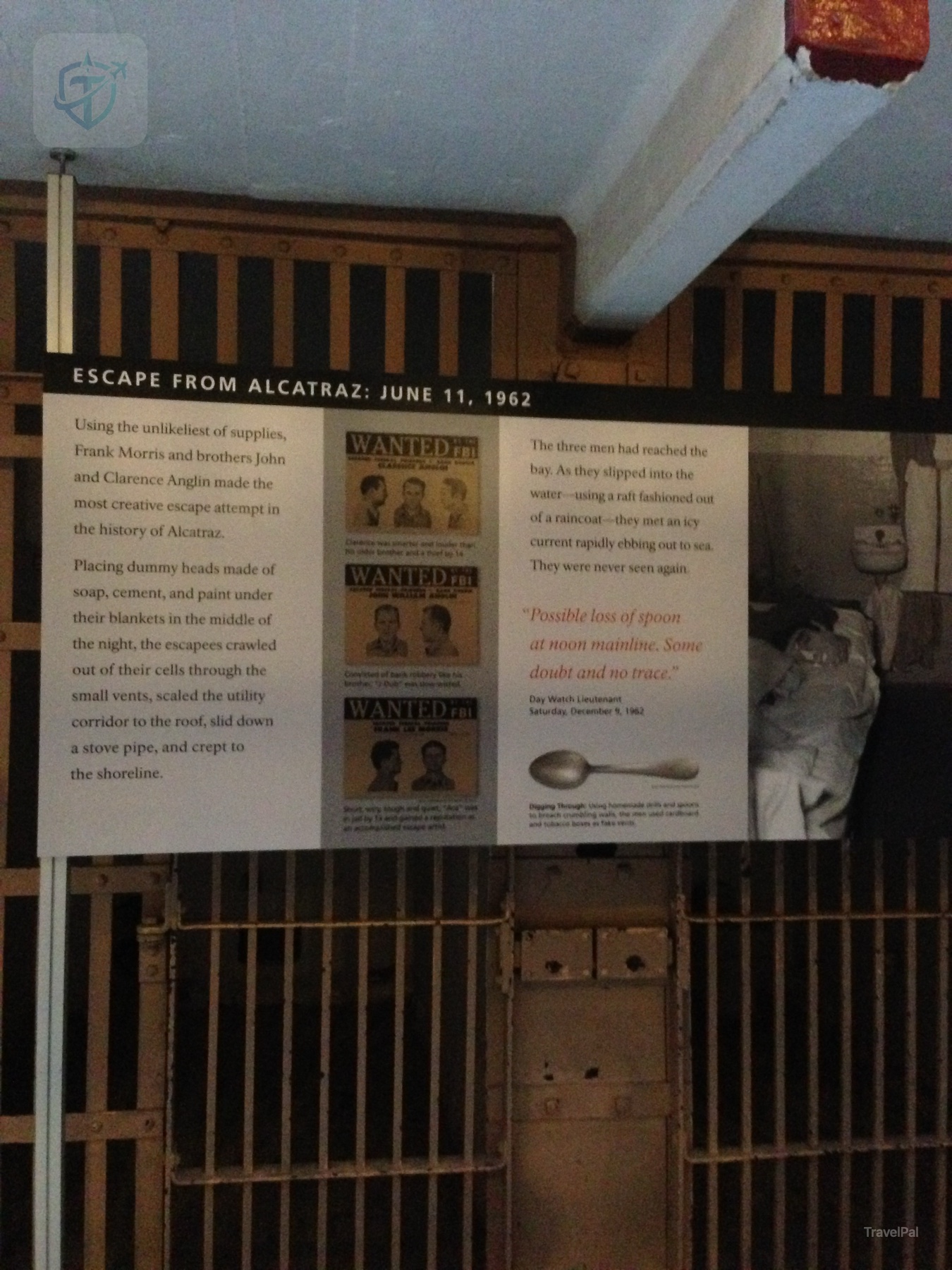 Escape from Alcatraz 1962 exhibit behind cellhouse bars